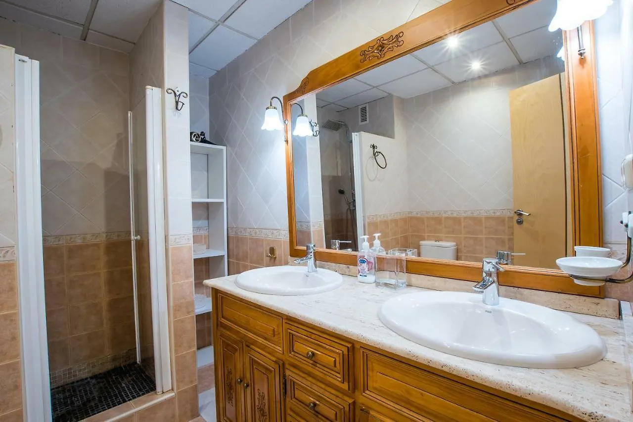 ホテルQh Granada Centro Puentezuelas スペイン